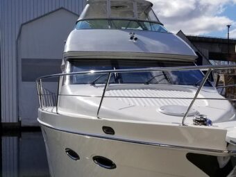 57' Carver Voyager